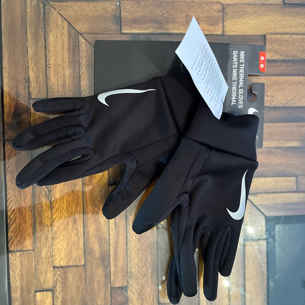 Nike running gloves